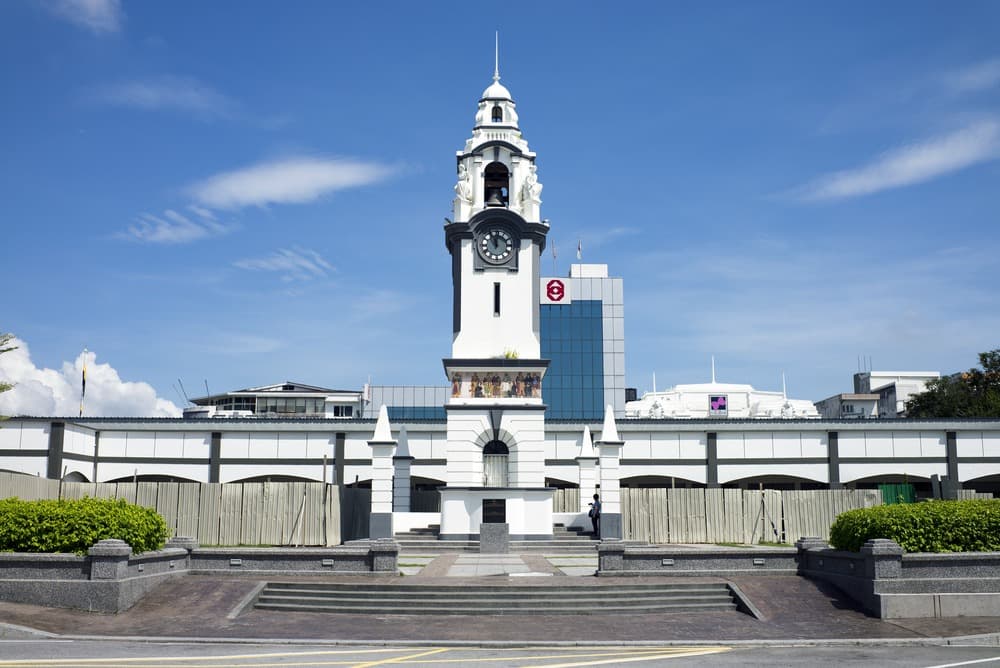 Der Birch Memorial Clock Tower