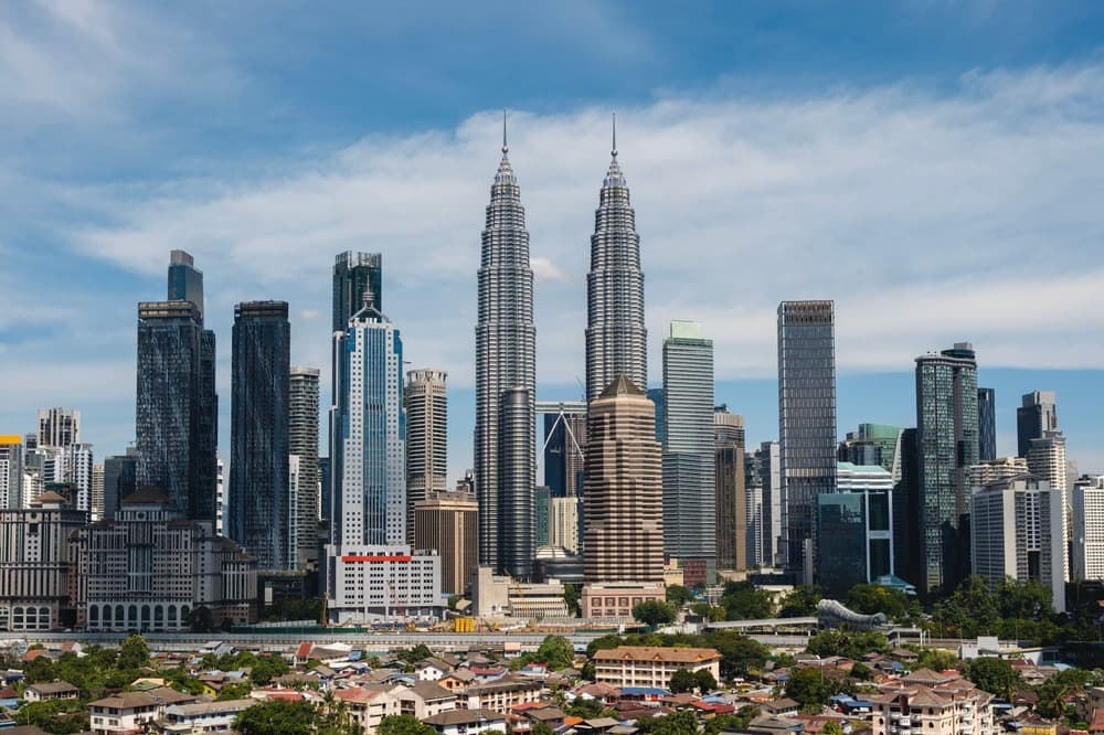 shutterstock 2693073913 kuala lumpur
